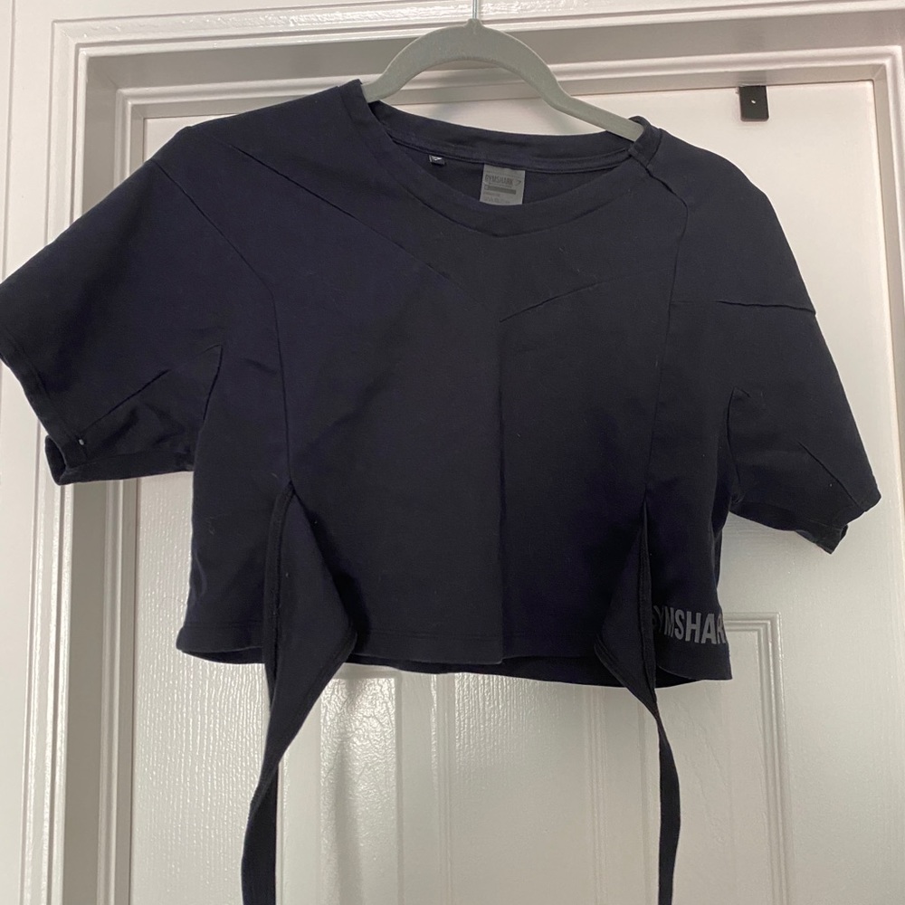 Gymshark cropped tshirt